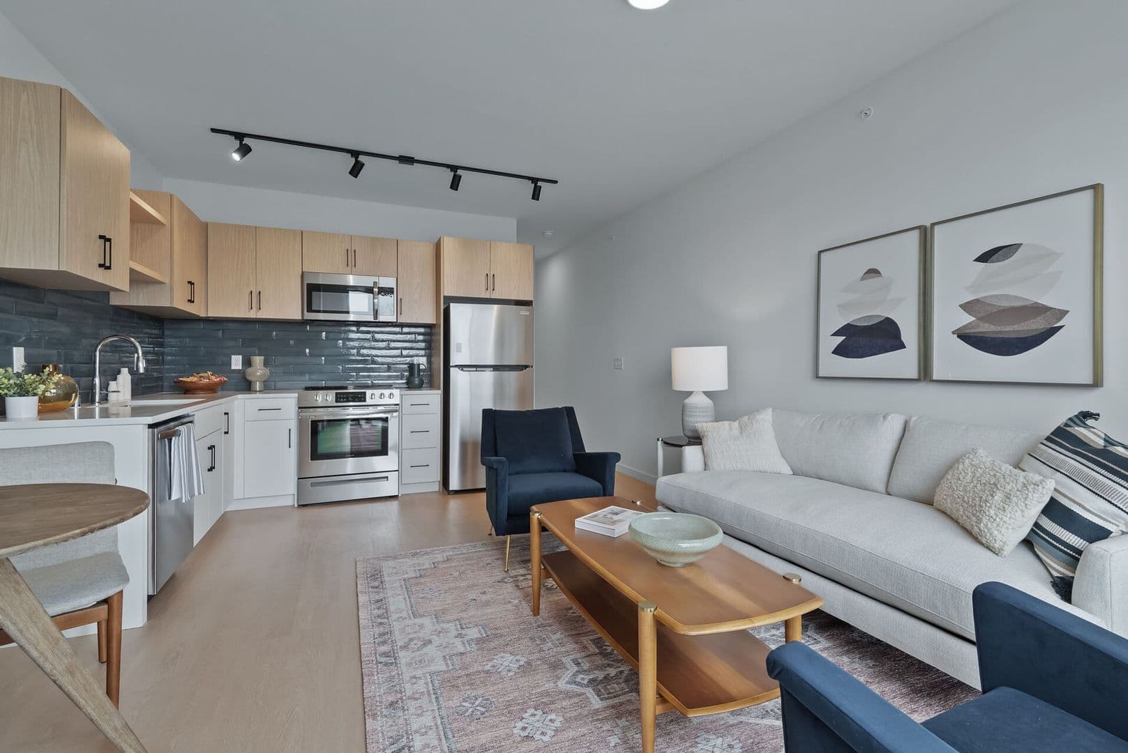Minneapolis Apartment: 4222 Nicollet Avenue South