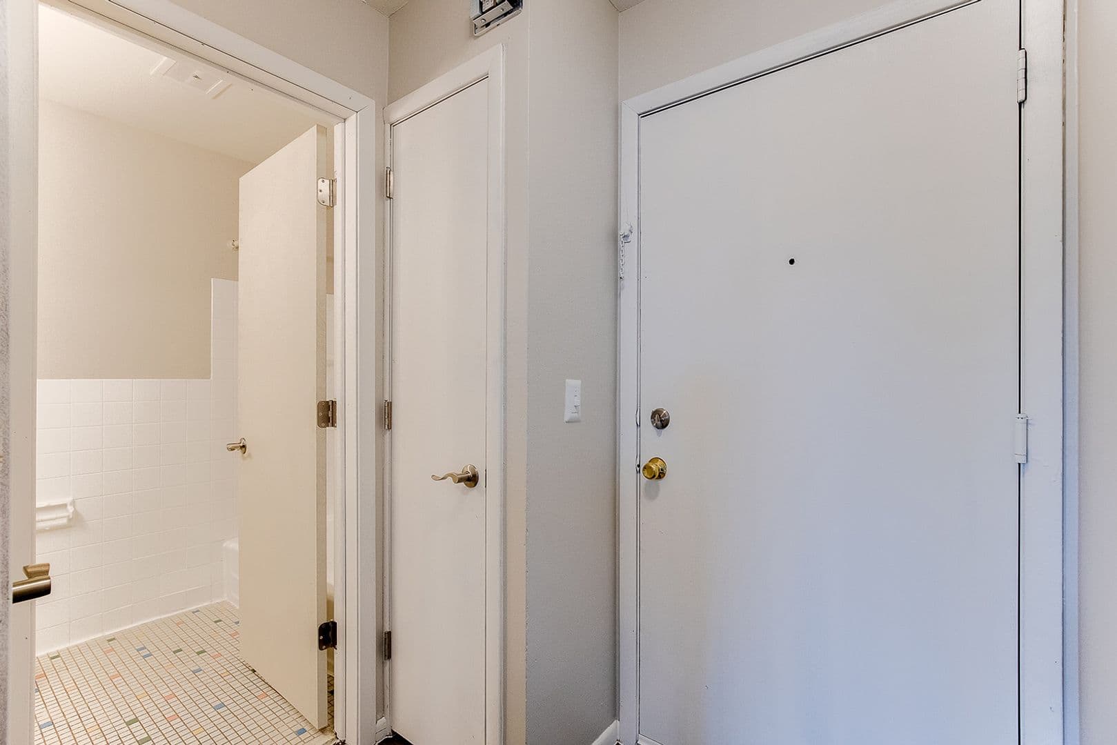 Minneapolis Apartment: 3141 22nd Ave South