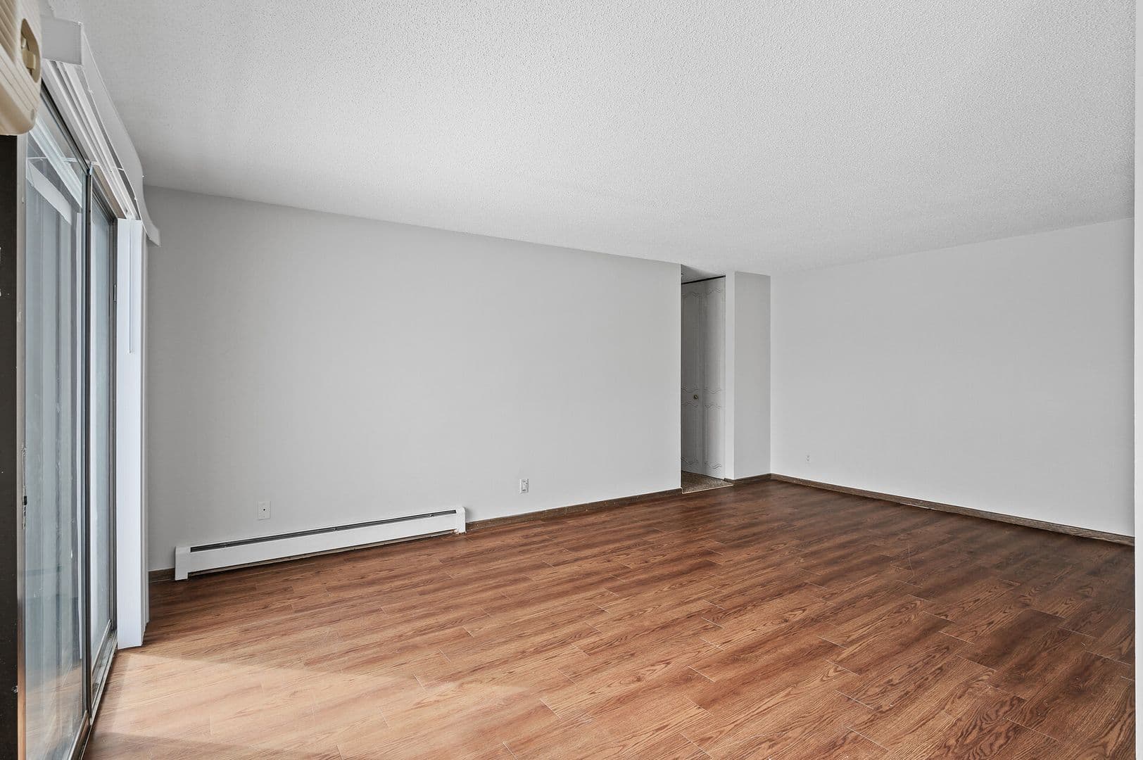 Brooklyn Park Apartment: 6281-6289 Louisiana Avenue North