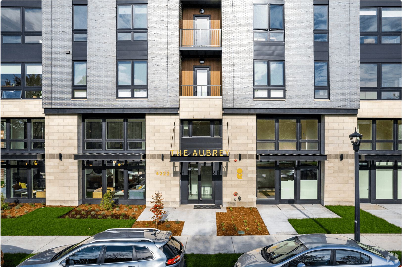 Minneapolis Apartment: 4222 Nicollet Avenue South