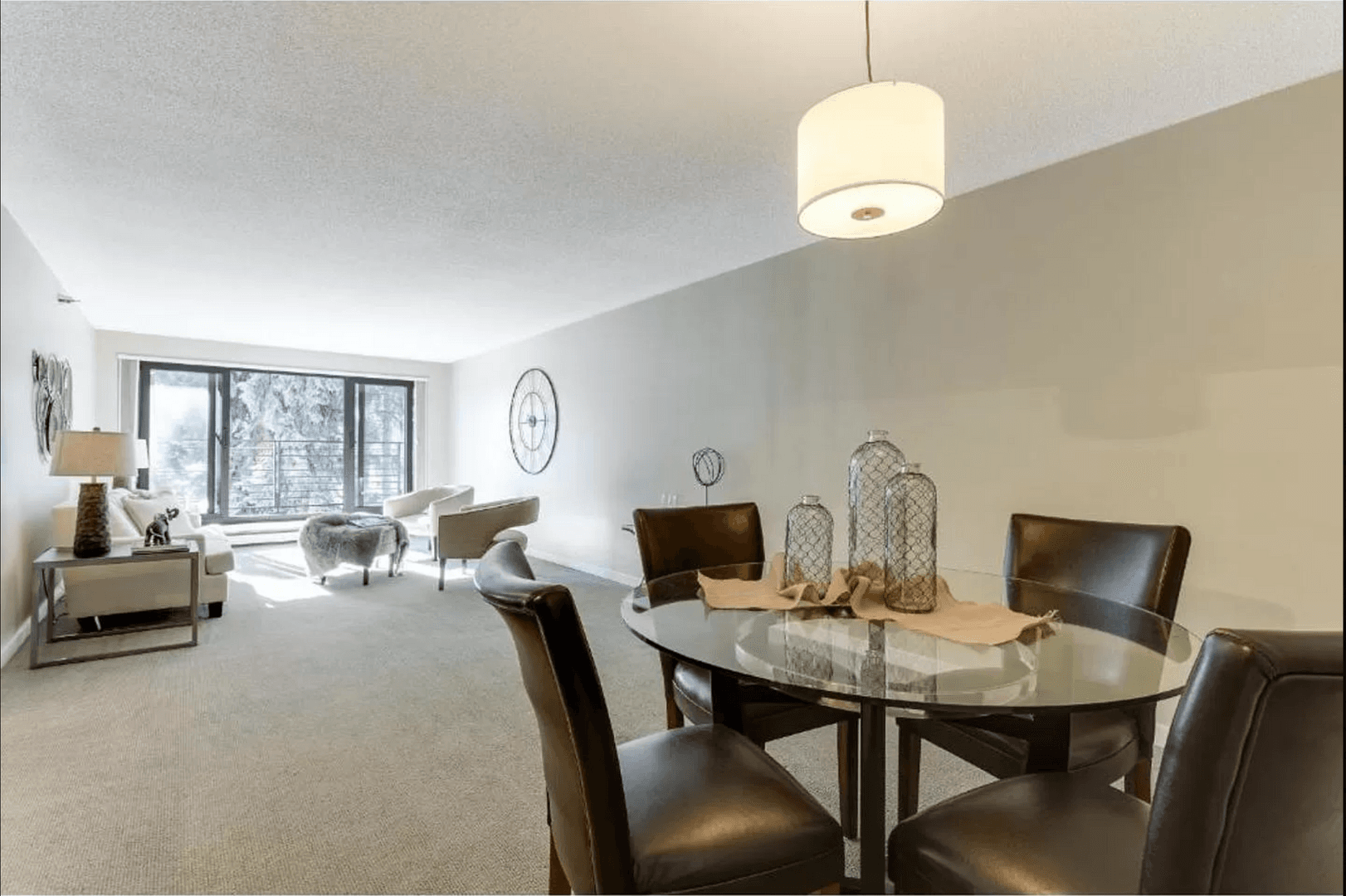 Minneapolis Apartment: 48 Groveland Terrace