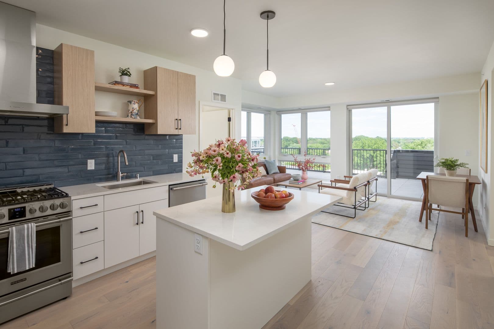 Minneapolis Apartment: 4222 Nicollet Avenue South