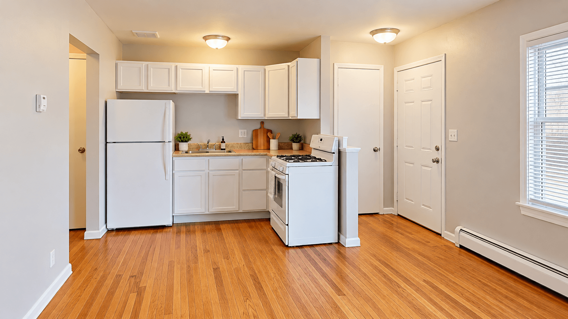 Minneapolis Apartment: 2603 Golden Valley Road