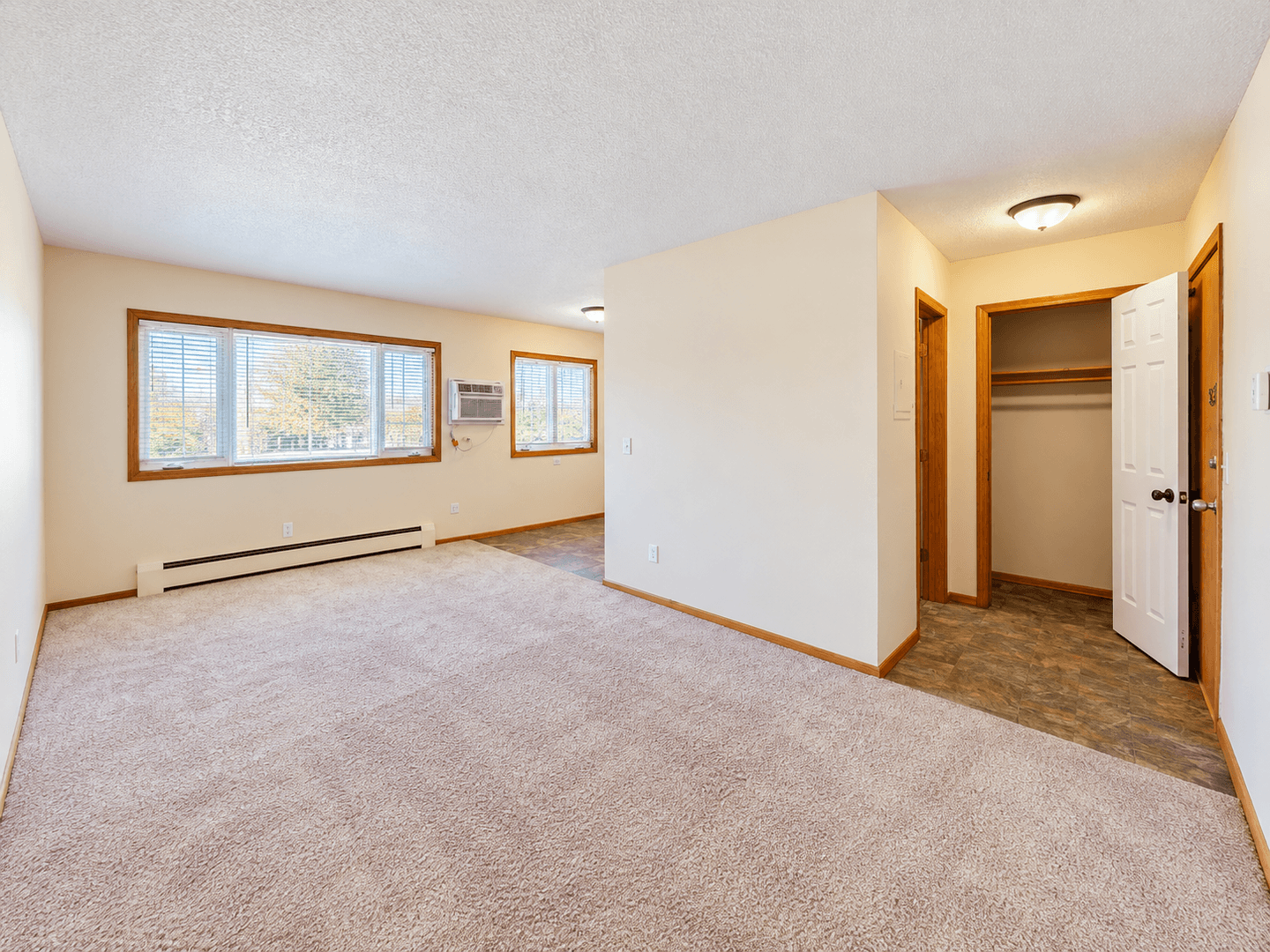 Minneapolis Apartment: 3230 Penn Avenue North