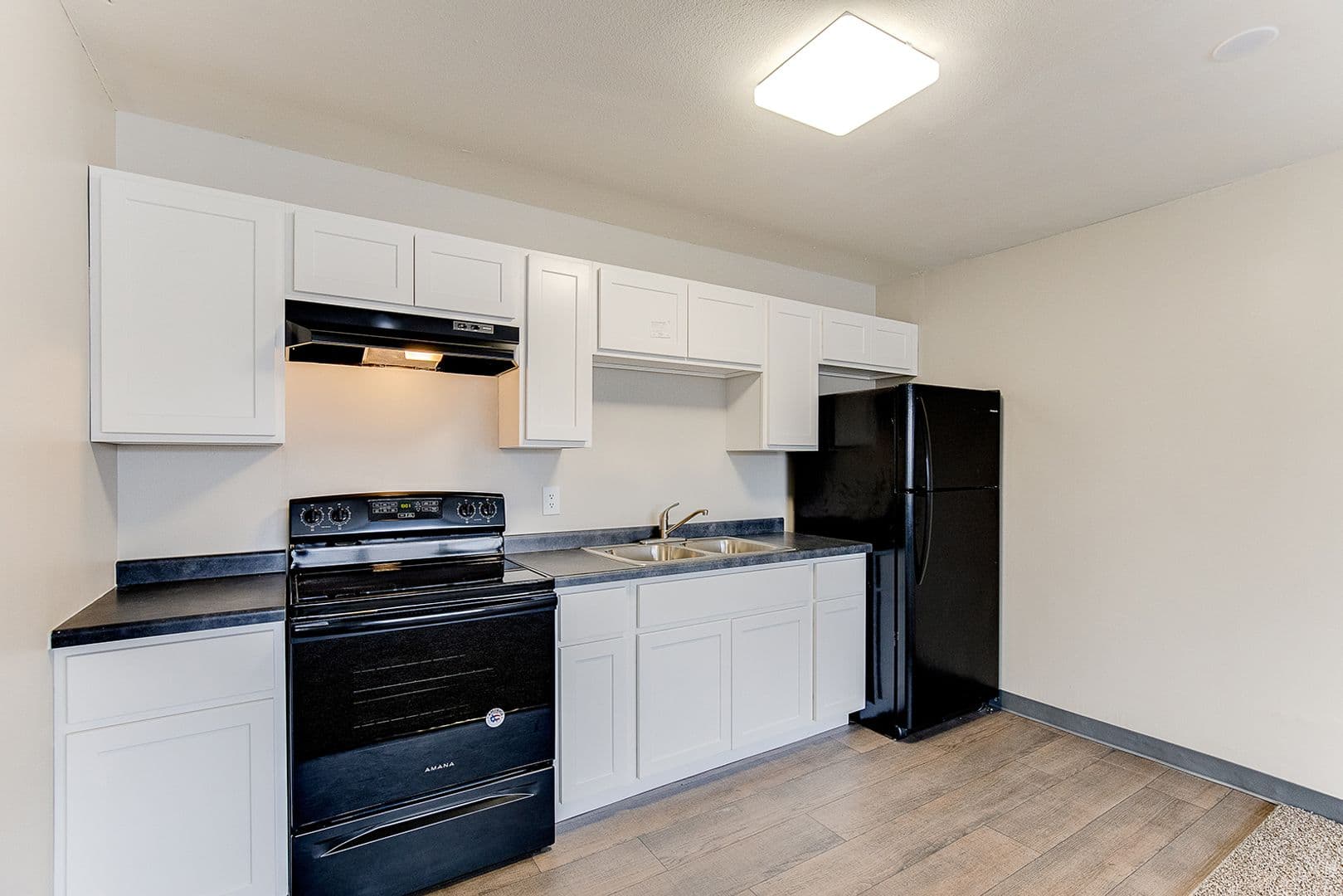 Minneapolis Apartment: 3141 22nd Ave South