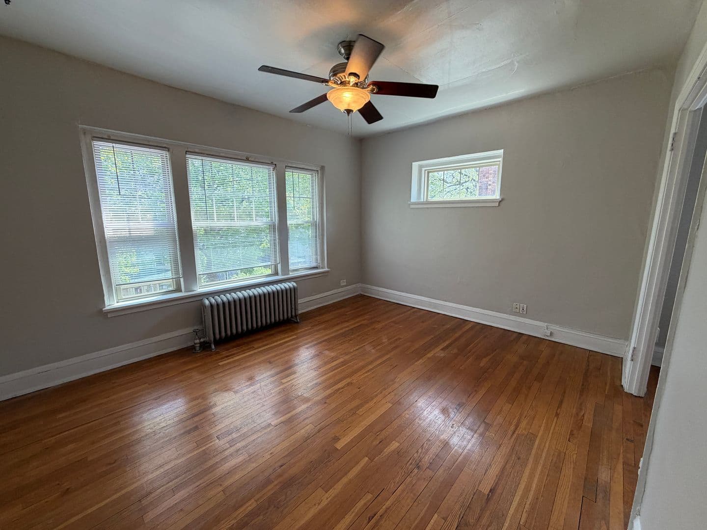 Minneapolis Apartment: 2300 Harriet Avenue S