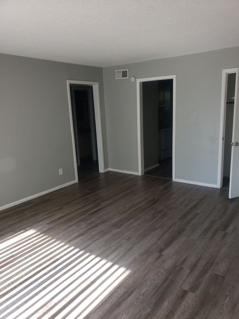Lubbock Apartment: 2801 Slide Rd.
