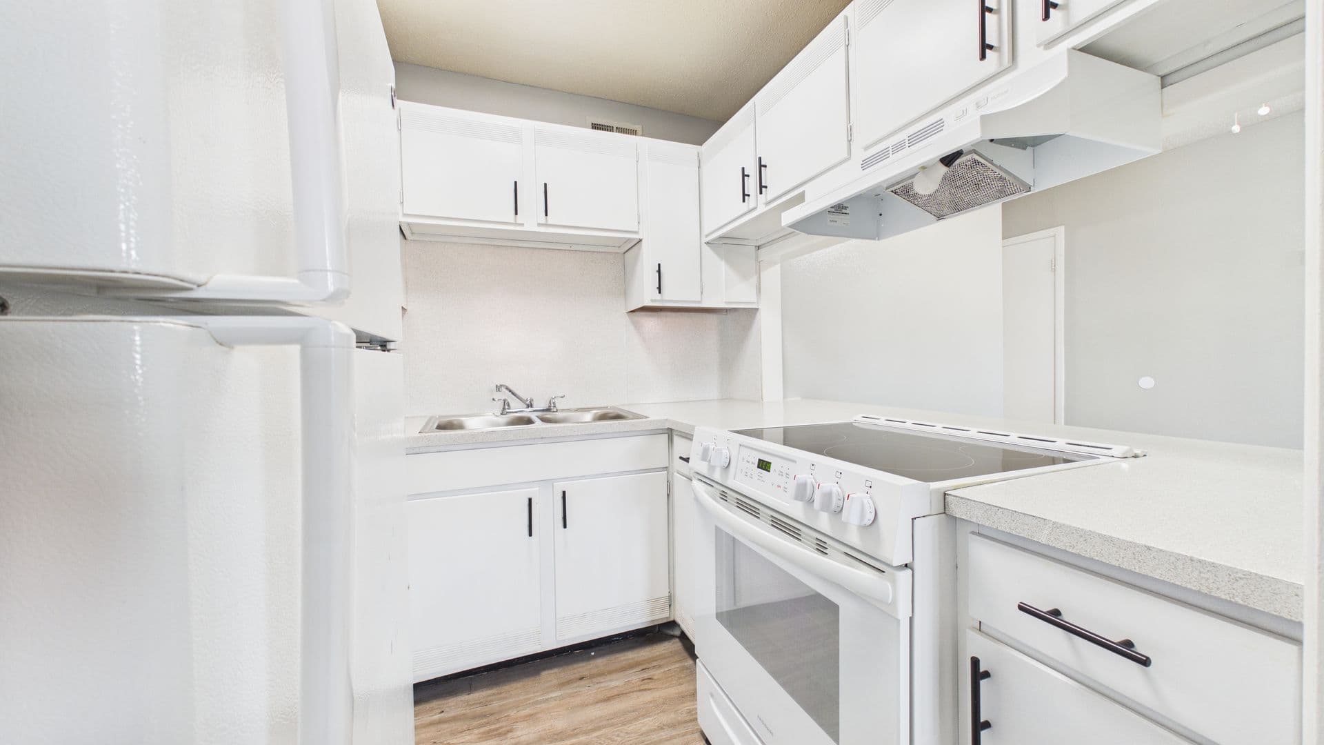 Lubbock Apartment: 2801 Slide Rd.