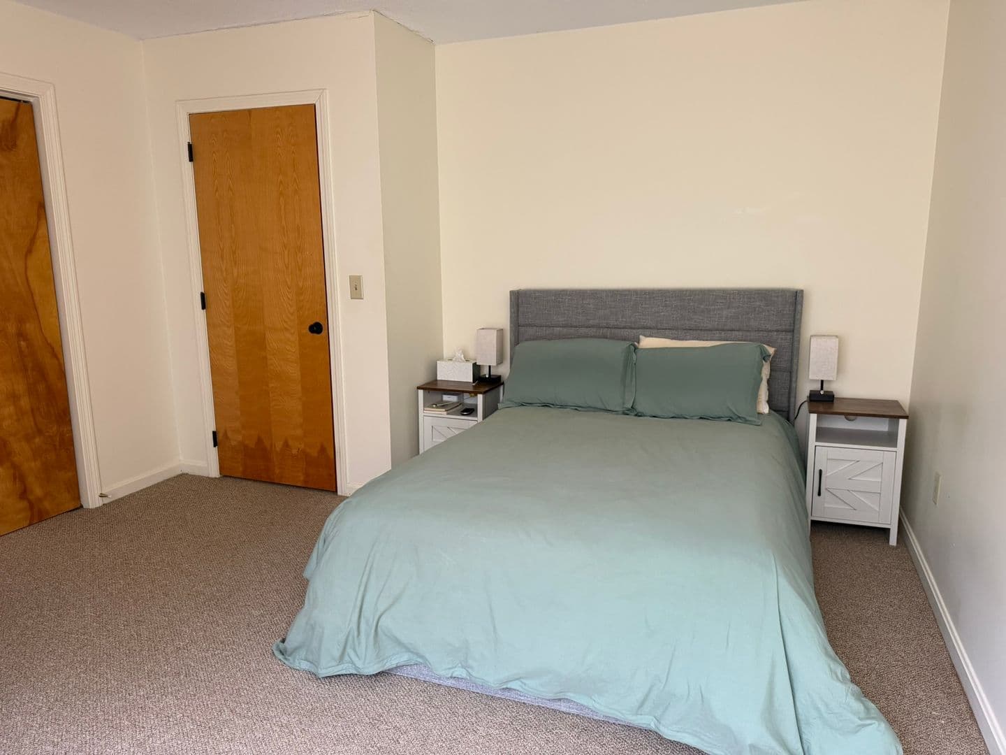 Enfield Condo: 39 Potter Lane
