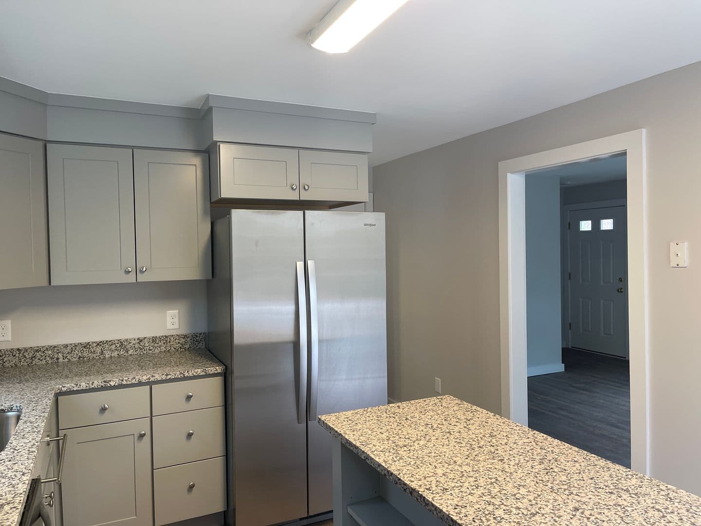 White River Junction Apartment: 87 Grovner Street