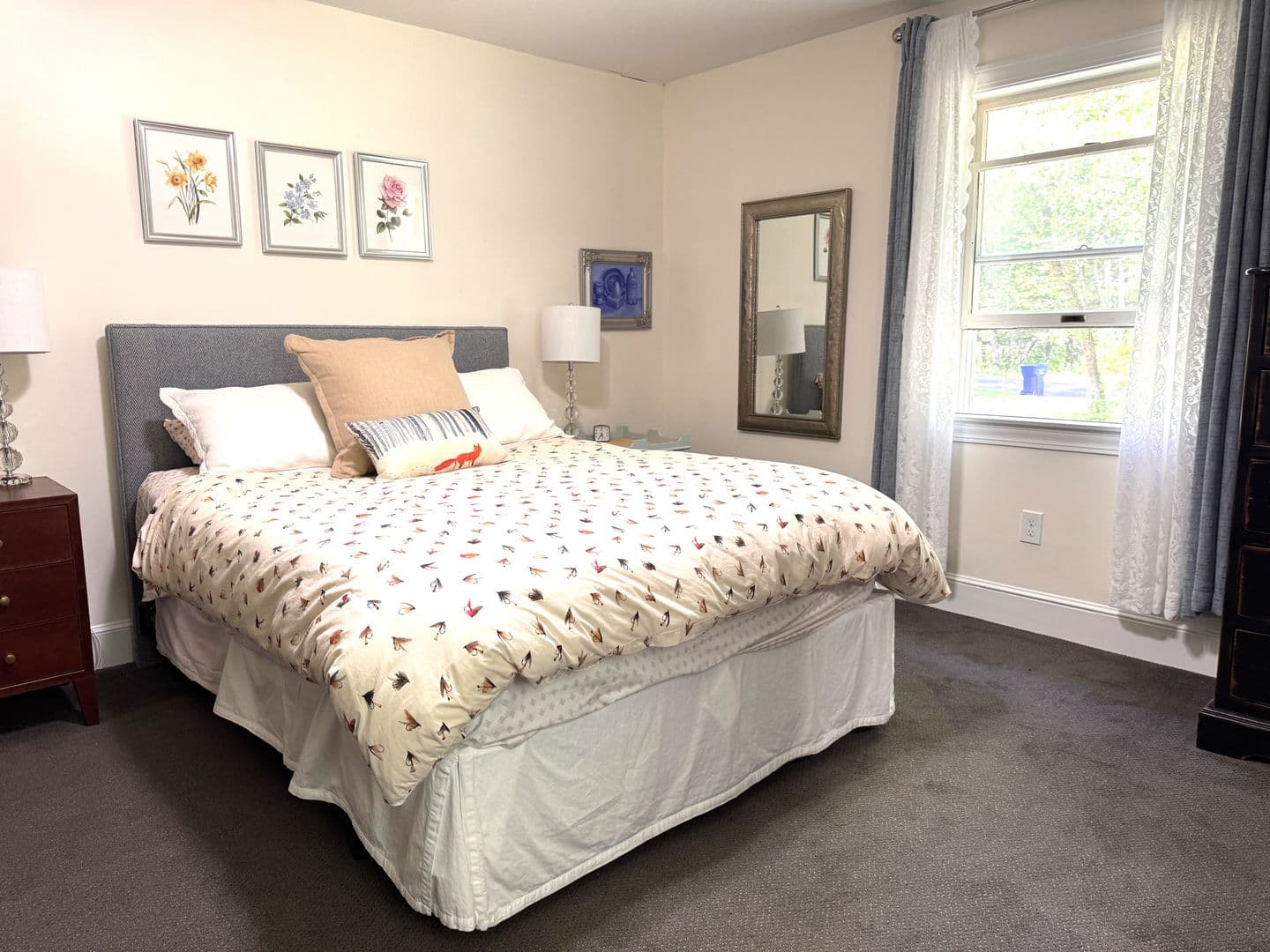 Norwich House: 476 Hawk Pine Road