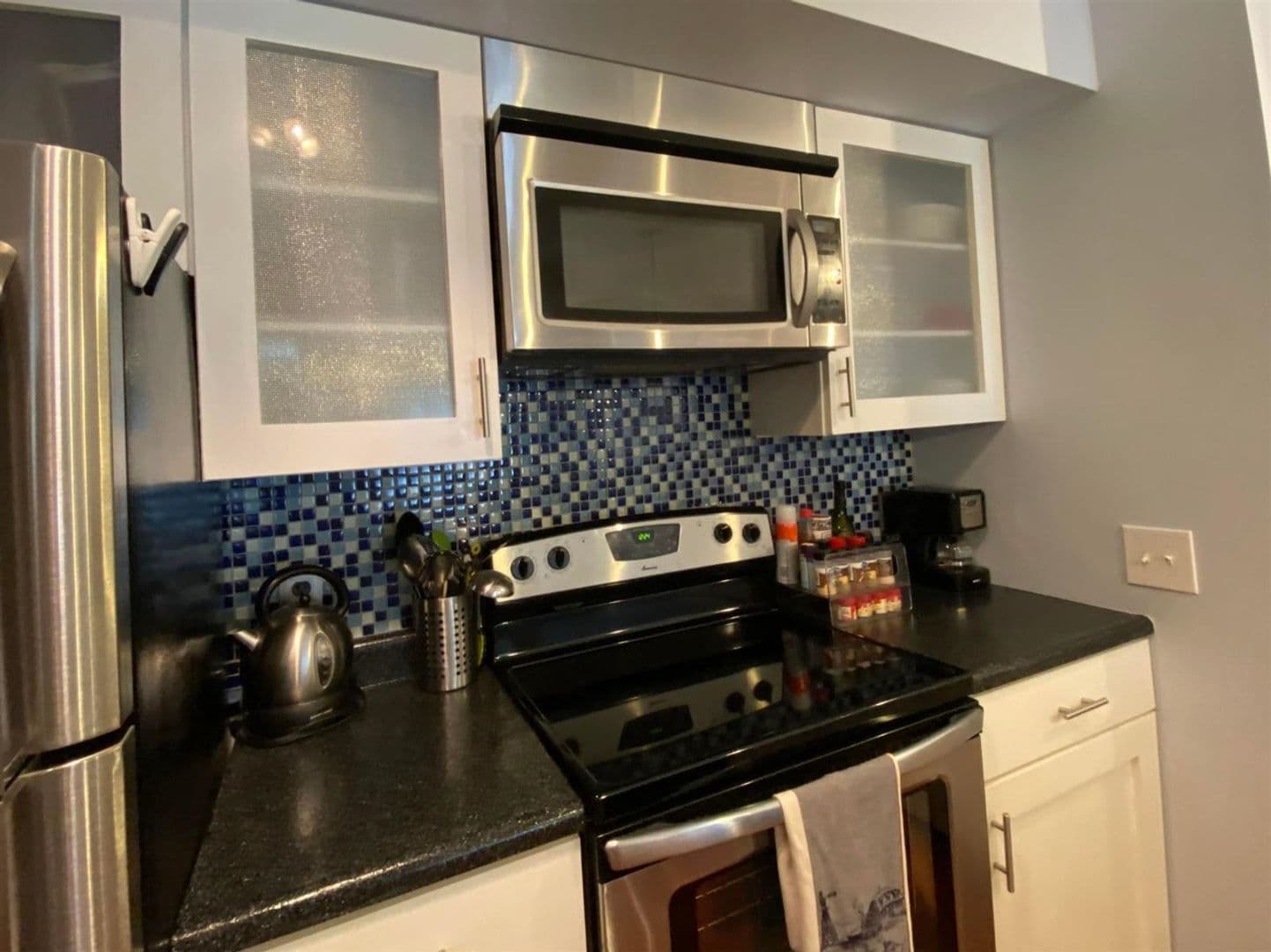 Lebanon Condo: 30 Wolf Road