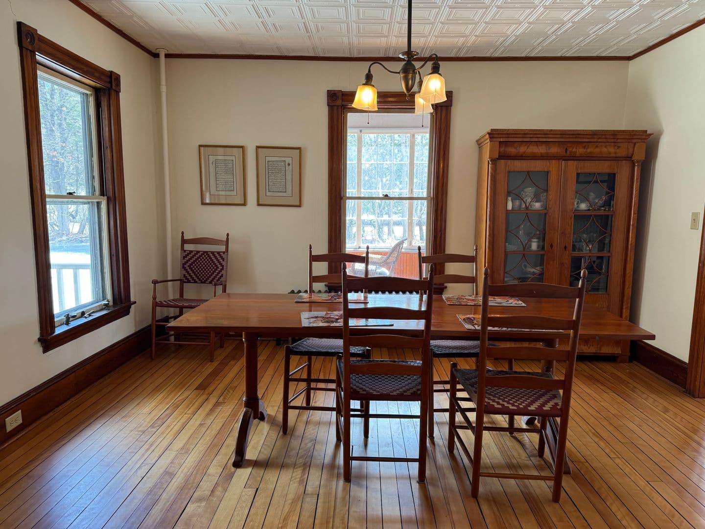 Norwich House: 410 Main Street