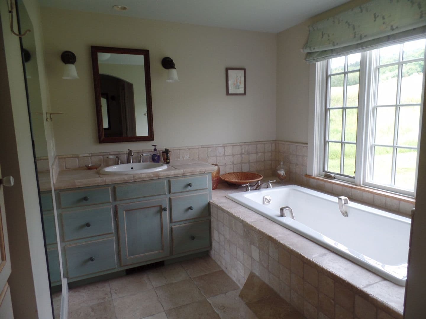 Hanover House: 11 Old Dana Road