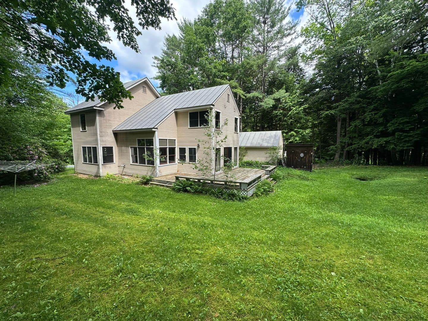 Hanover House: 27 MacDonald Drive