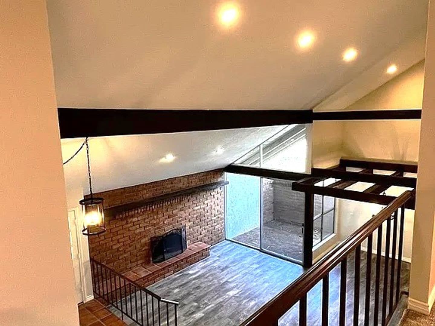 Lake Forest House: 24851 Rollingwood Rd.