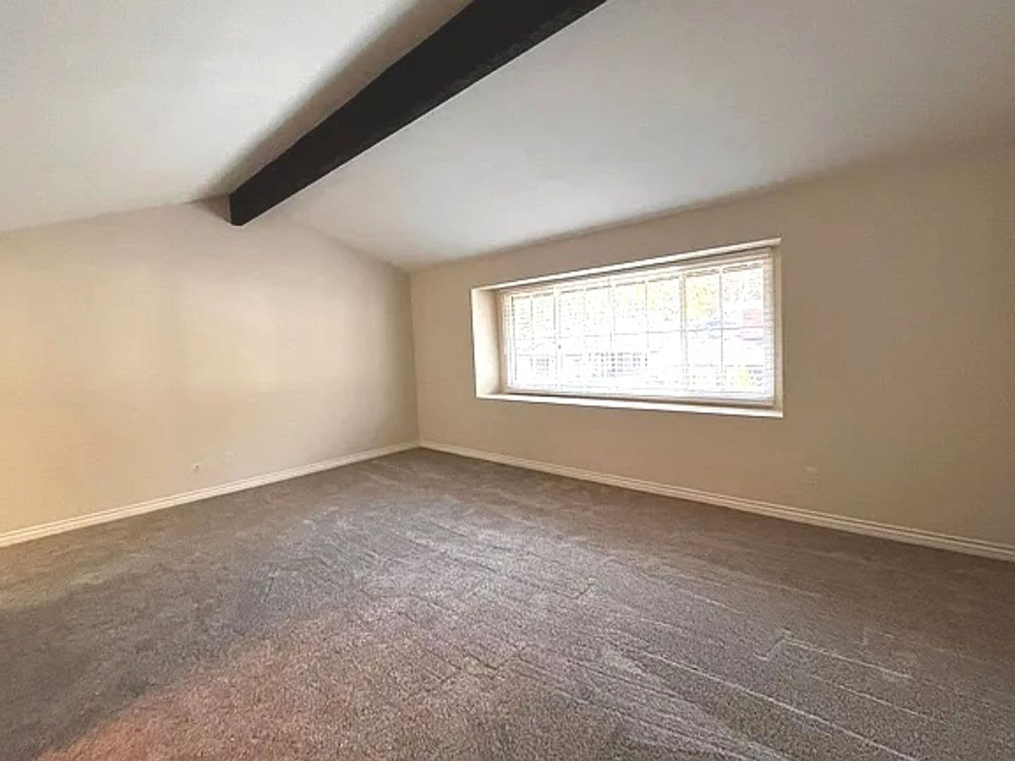 Lake Forest House: 24851 Rollingwood Rd.