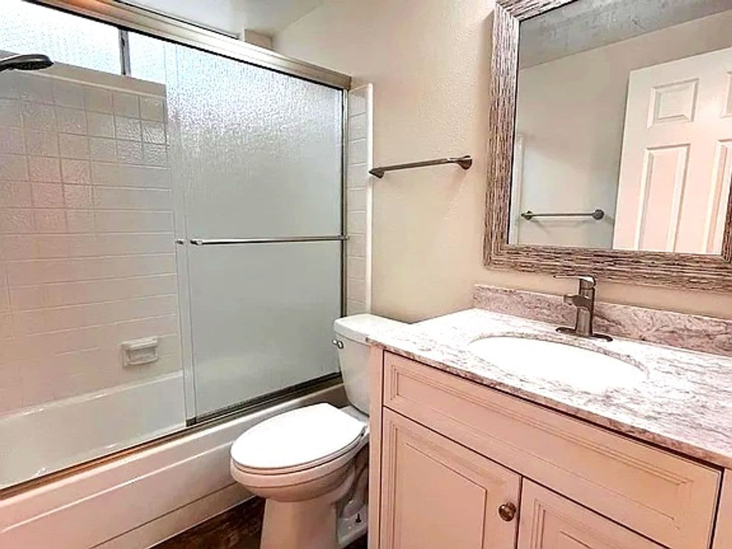 Lake Forest House: 24851 Rollingwood Rd.