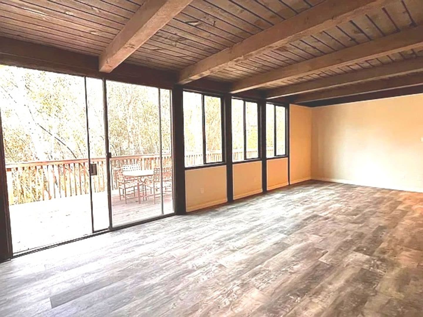 Lake Forest House: 24851 Rollingwood Rd.
