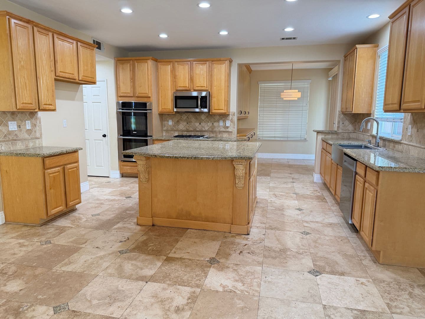 Mission Viejo House: 87 Stardance Dr.