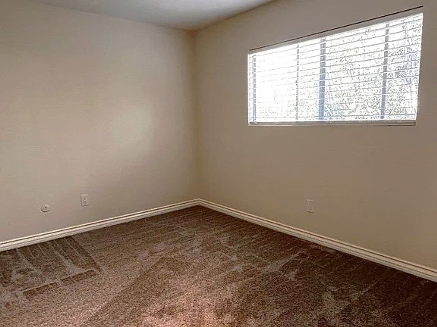 Lake Forest House: 24851 Rollingwood Rd.