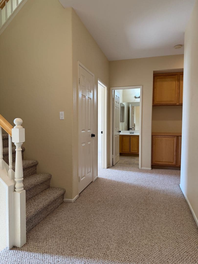 Mission Viejo House: 87 Stardance Dr.