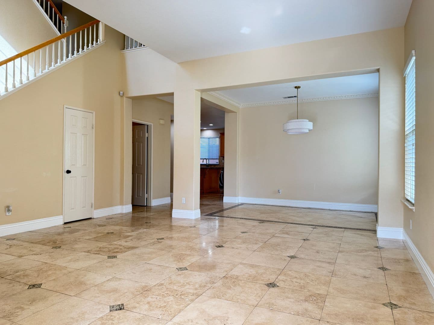 Mission Viejo House: 87 Stardance Dr.