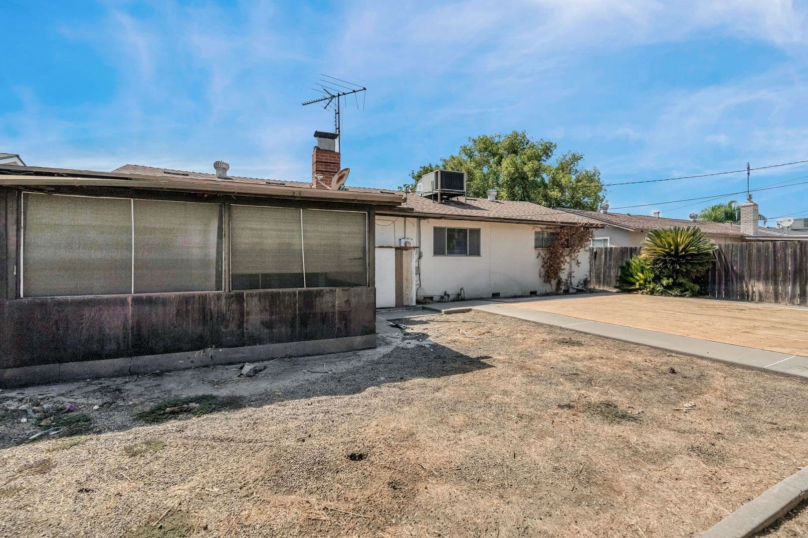 Clovis House: 2603 Harvard Avenue