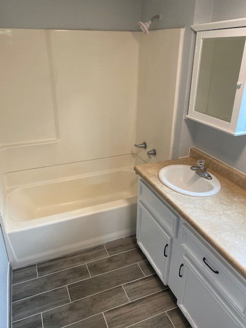 Chowchilla House: 1301 S Orange Ave