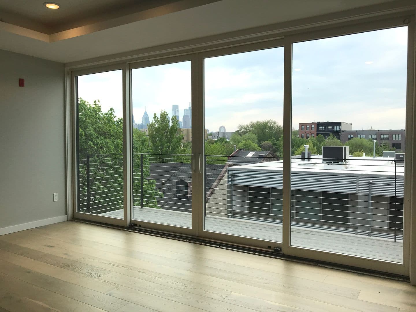Philadelphia Apartment: 966 N 2nd St.