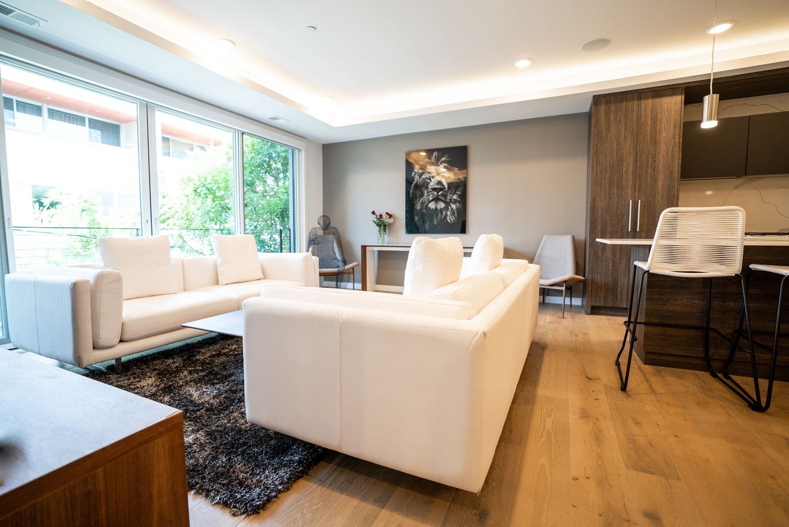 Philadelphia Apartment: 966 N 2nd St.