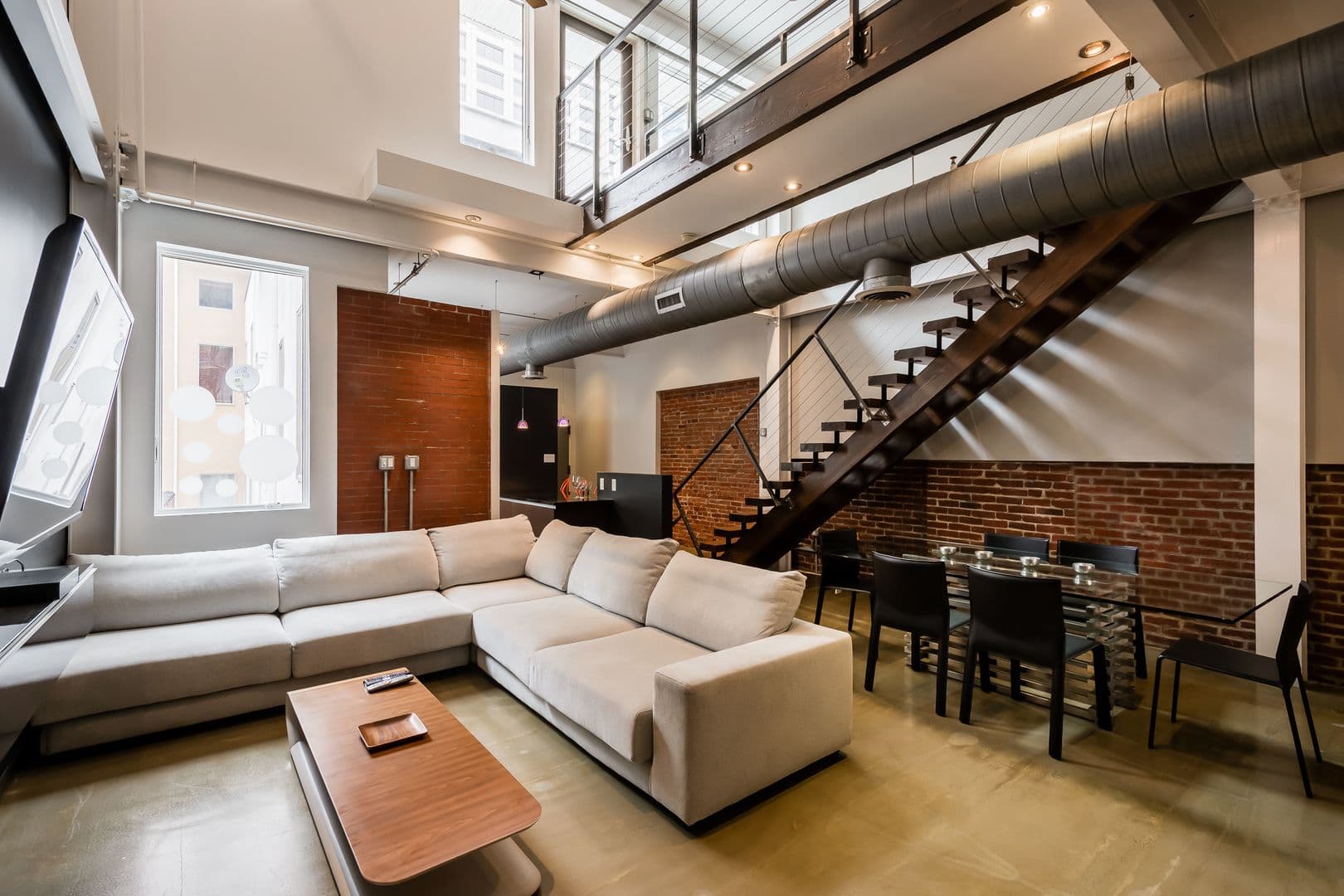 Philadelphia Apartment: 1728 Chestnut St