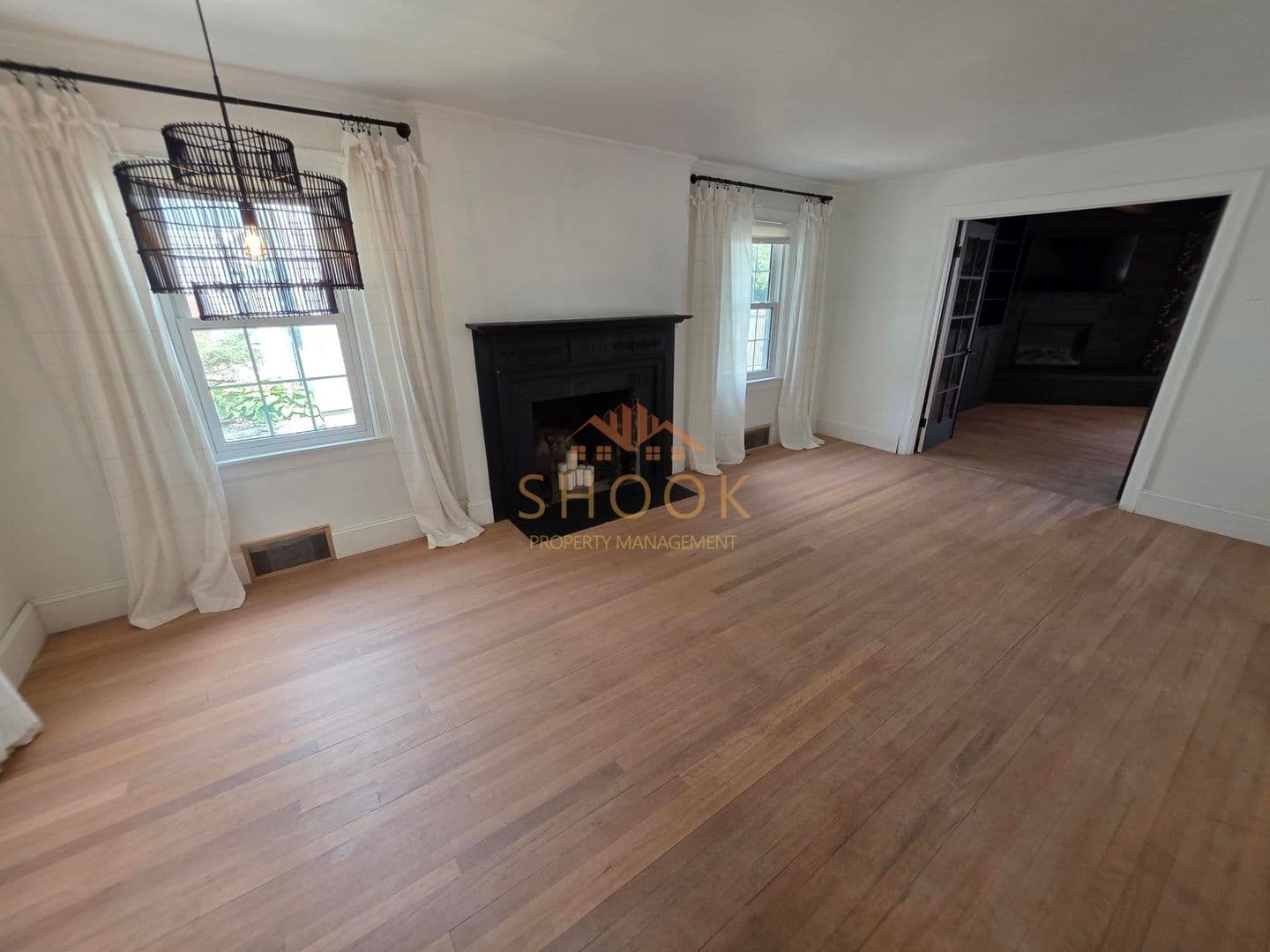 West Lafayette House: 914 Vine St