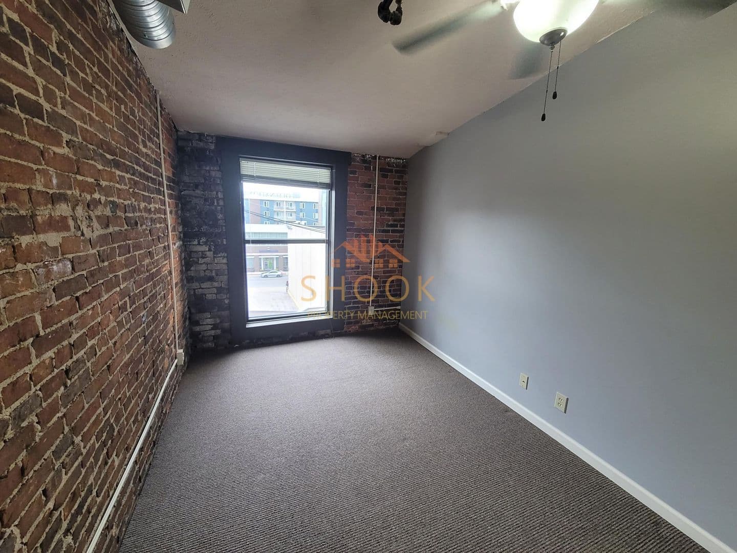 Lafayette Apartment: 102 North Third Street