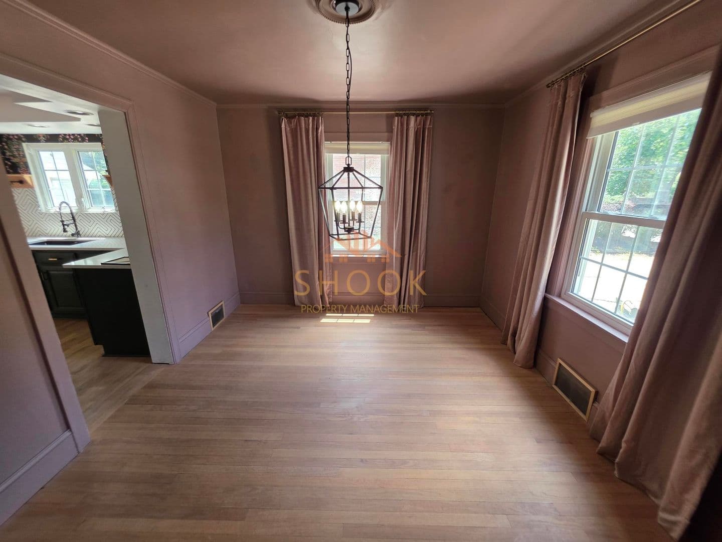 West Lafayette House: 914 Vine St