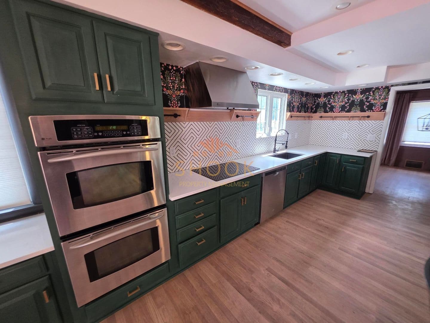 West Lafayette House: 914 Vine St