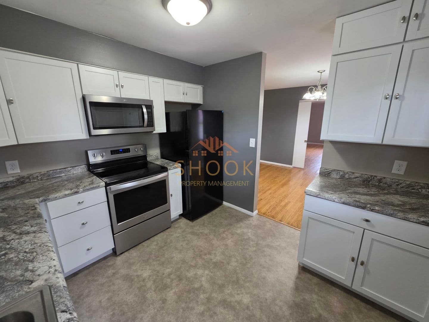 West Lafayette House: 201 W Navajo St