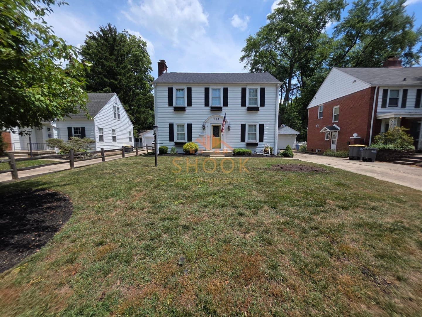 West Lafayette House: 914 Vine St