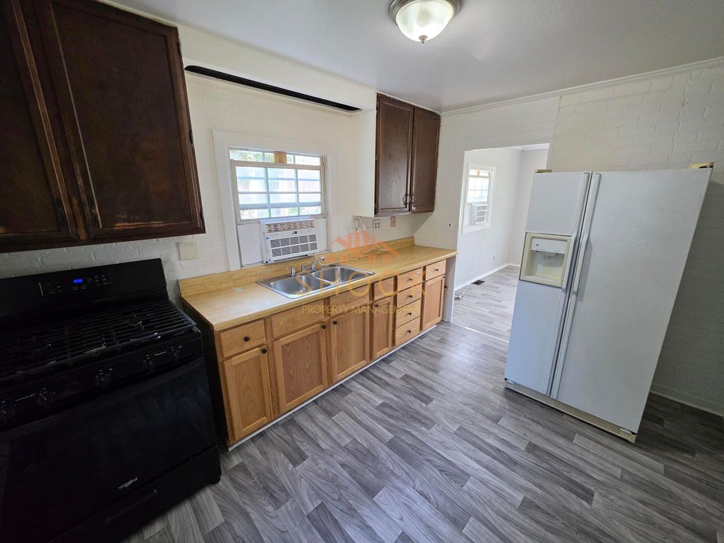 Lafayette House: 1722 Vinton St
