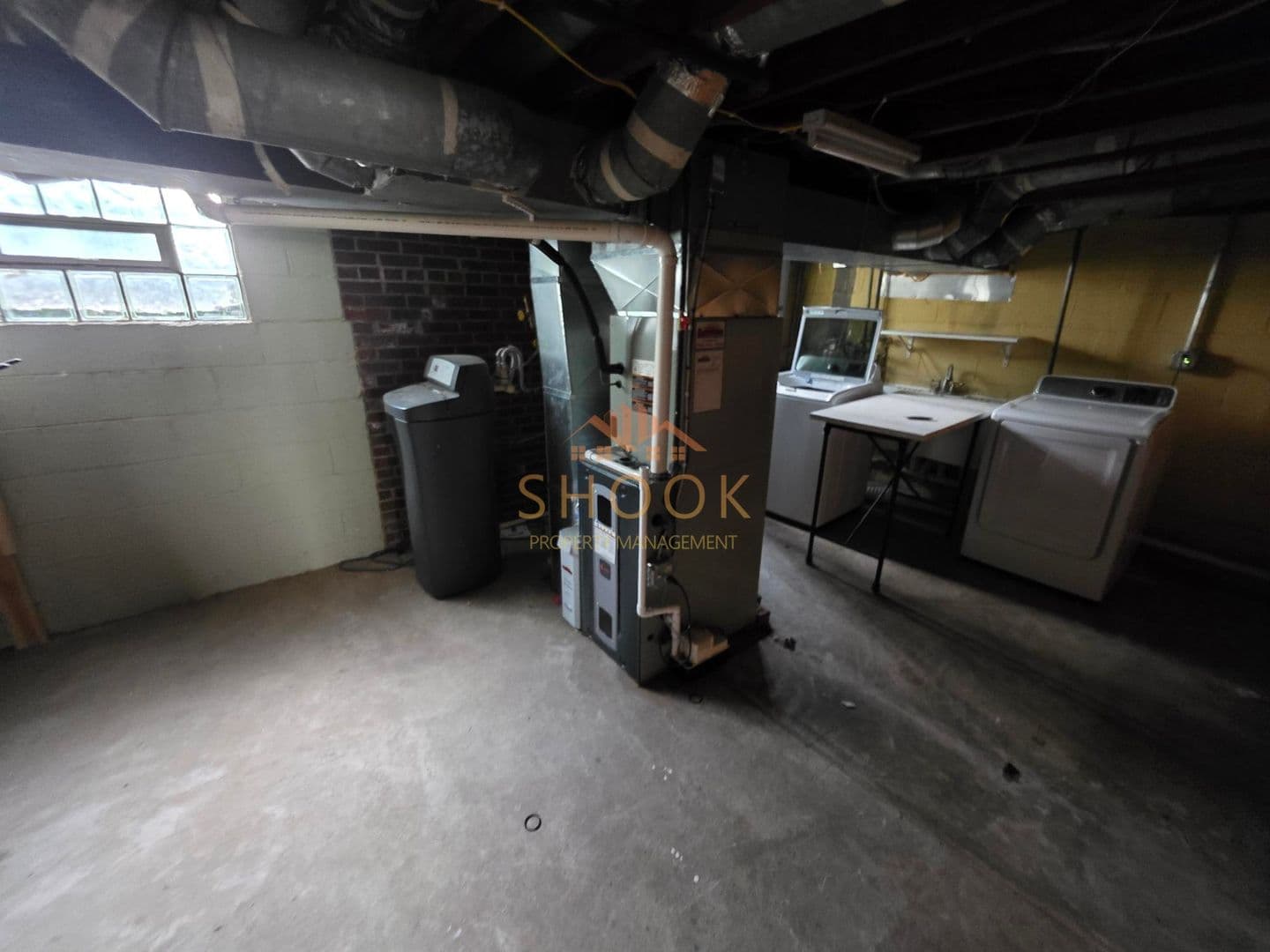 West Lafayette House: 914 Vine St
