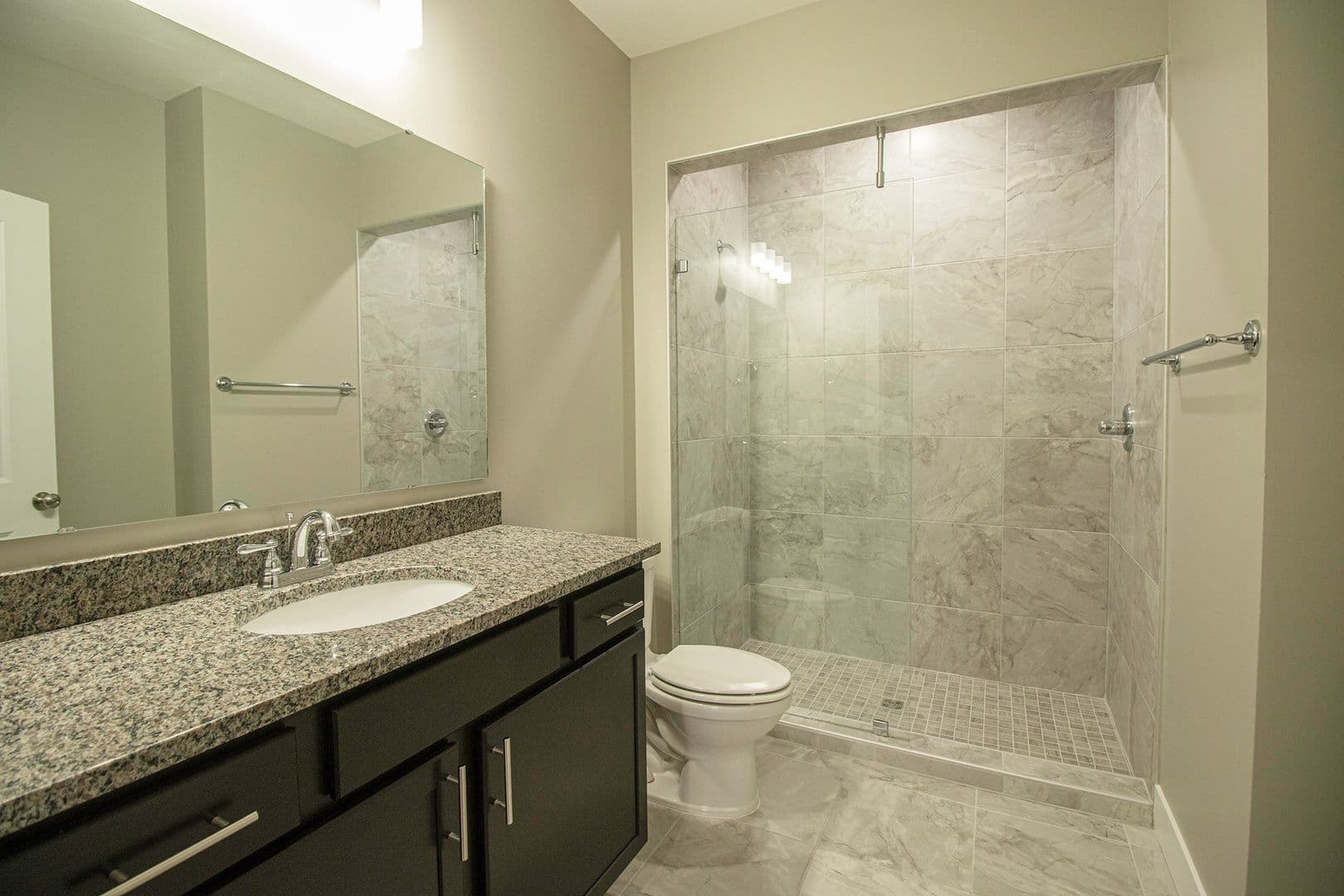 Lafayette Apartment: 500 South St