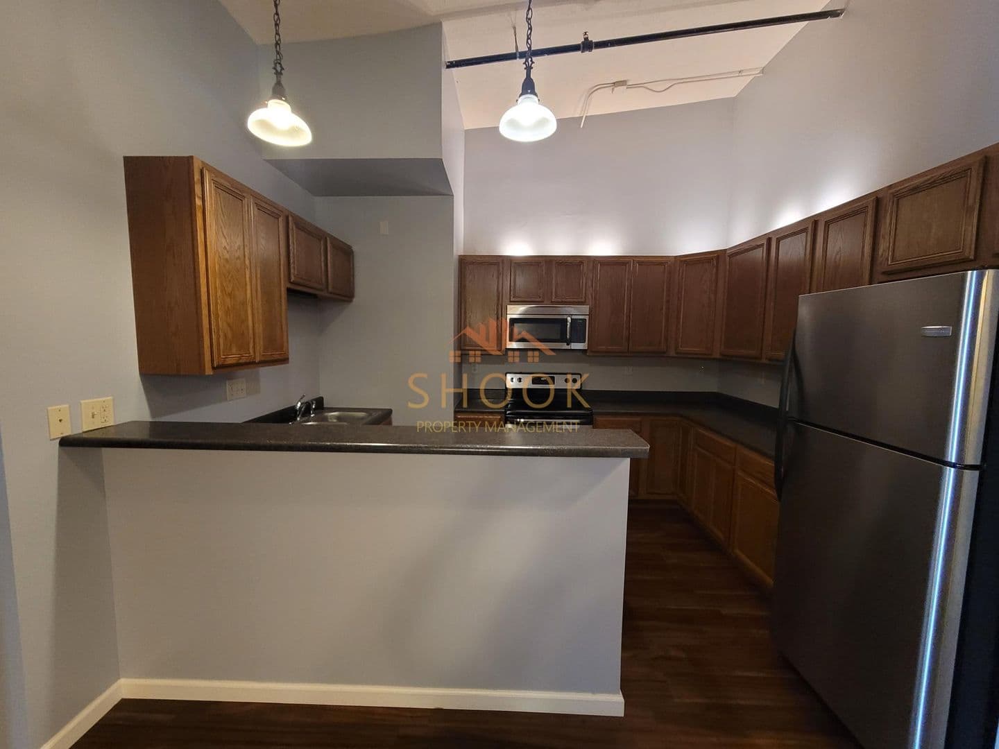 Lafayette Apartment: 102 North Third Street