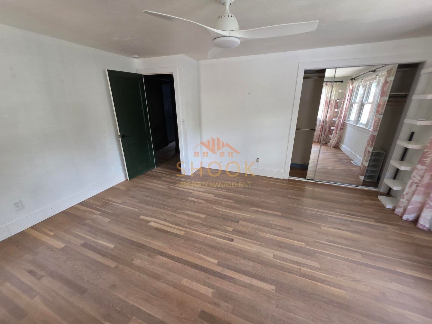 West Lafayette House: 914 Vine St