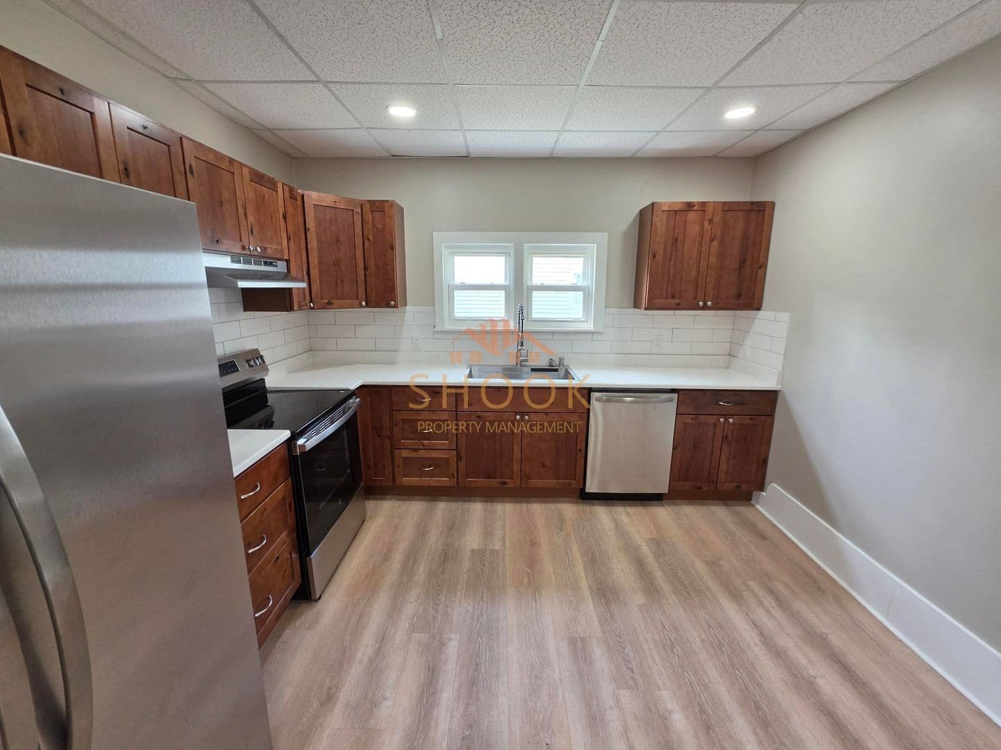 Lafayette House: 101 S 27th St