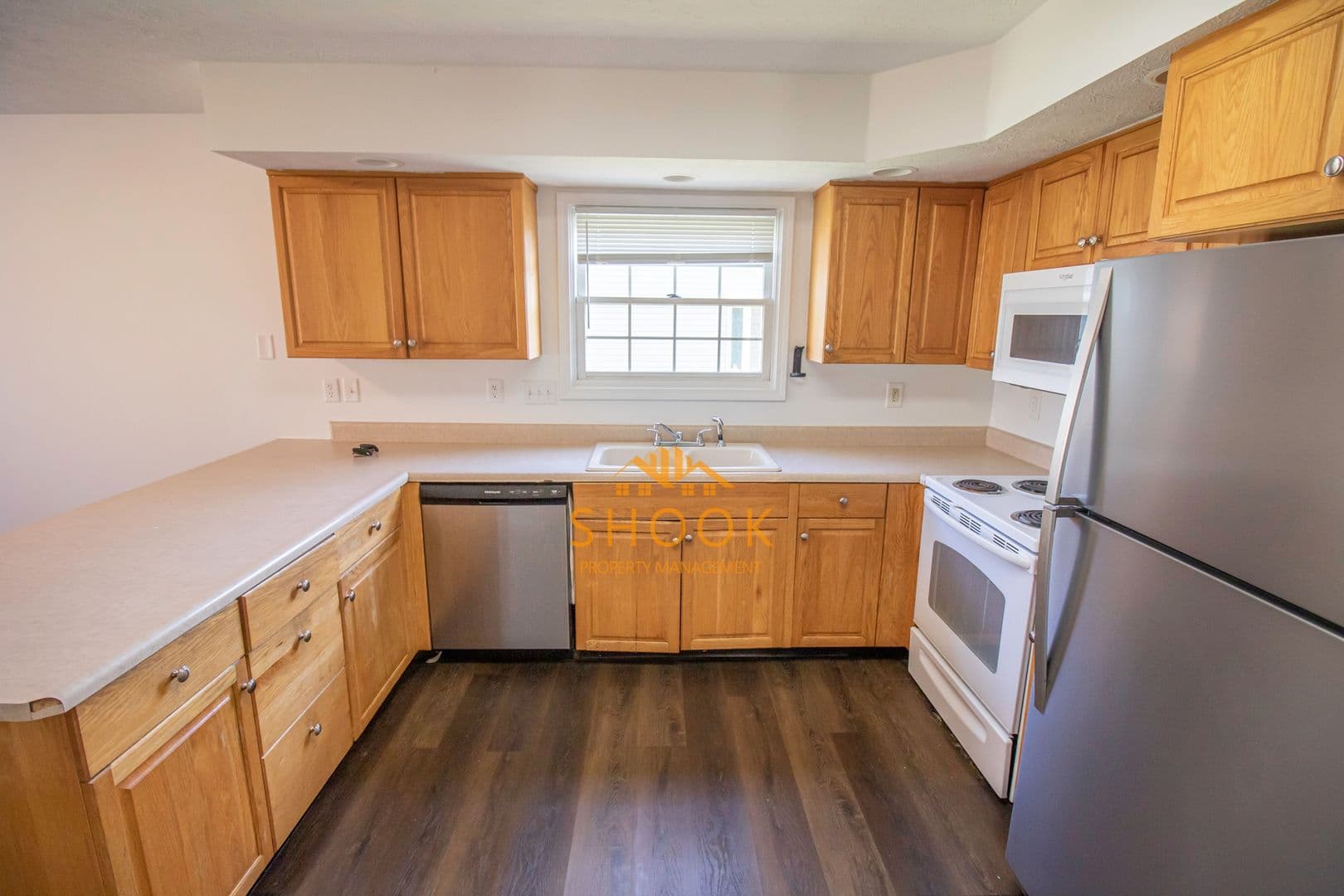 West Lafayette House: 206 E Pine Ave