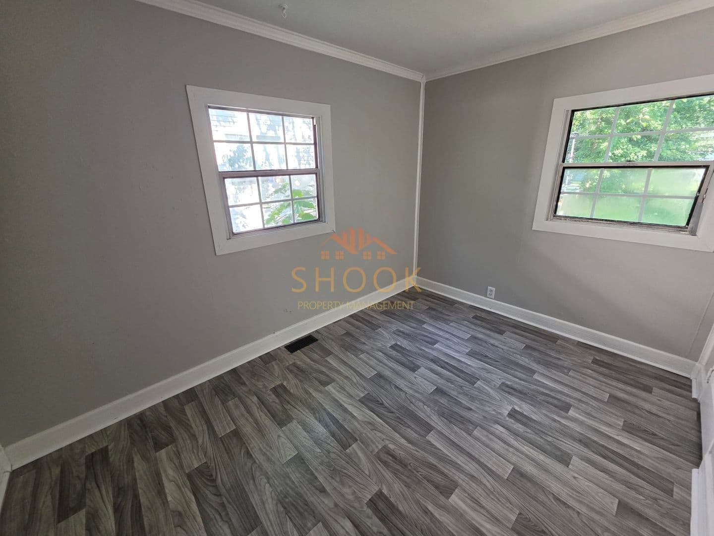 Lafayette House: 1722 Vinton St