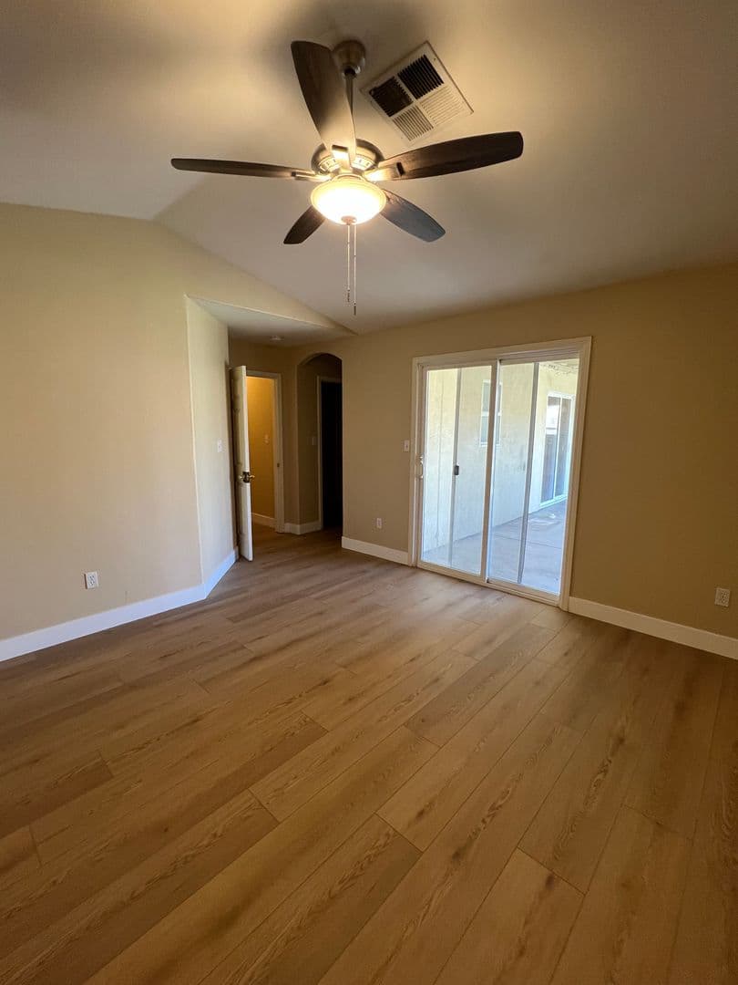 Bakersfield House: 4205 Serene Oak Dr