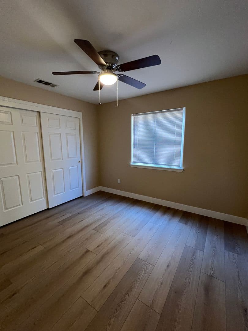 Bakersfield House: 4205 Serene Oak Dr