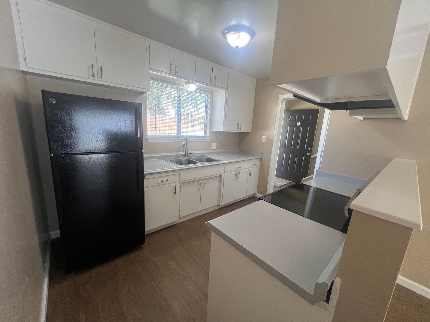 Bakersfield Apartment: 1720 Orange Street