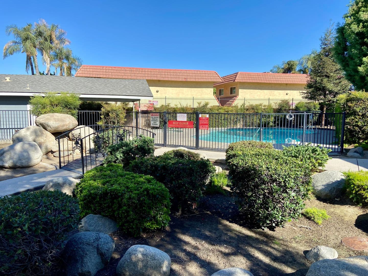 Bakersfield Condo: 7330 Stockdale Highway #19